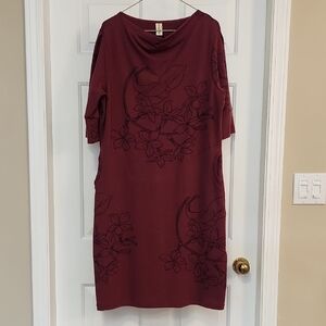 Smoking Lily Point Grey Tobacco Flower Dress